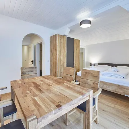 Apartment Haus Alexander *