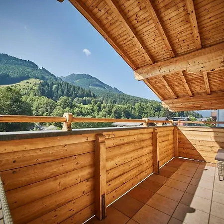Haus Alexander * Saalbach Hinterglemm