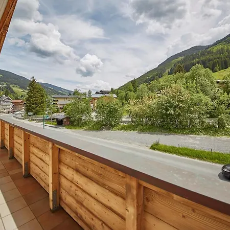 Haus Alexander Apartman *