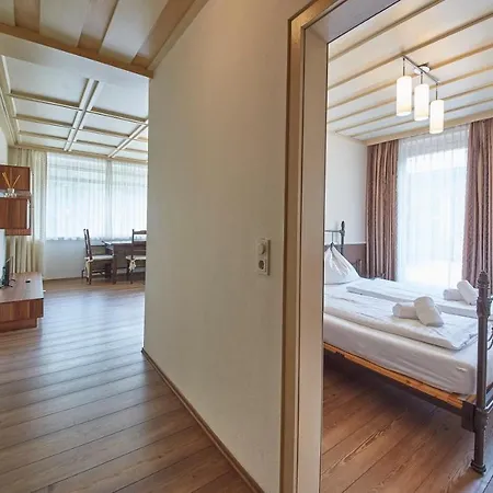 Haus Alexander Apartman *